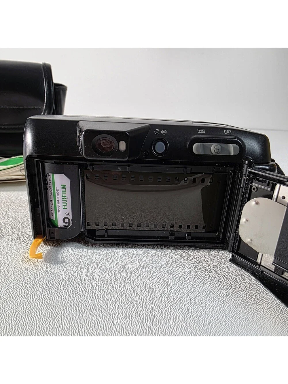 Fuji Film Camera | Fuji Discovery 1000 Zoom 35mm With Manual And Case